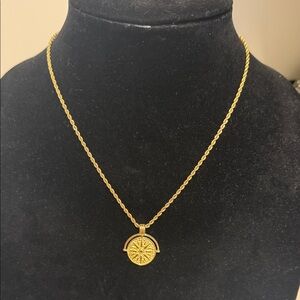 Gold Pendant Necklace